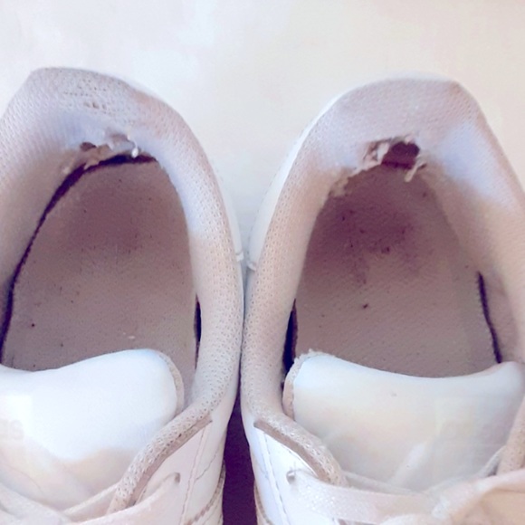 ADIDAS SHELL TOE SUPERSTAR SNEAKERS | WOMEN'S 8 MENS 6.5| WHITE ON off white - Picture 4 of 8